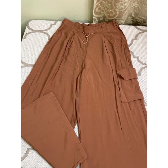 Anthropologie Bungee cord Wide Leg Culottes Brown Pants, size small, MSRP $128 - Picture 3 of 15